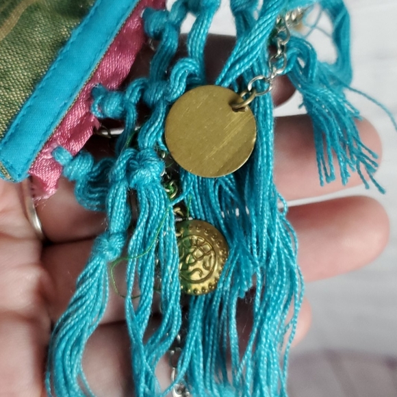 Scarf - Picture 4 of 6